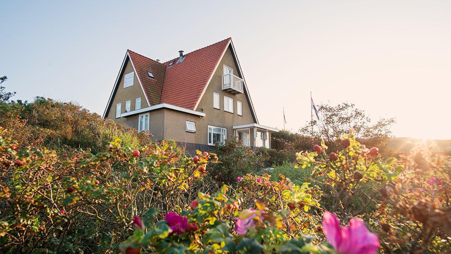 Villa Parnassia Bergen aan Zee Exteriér fotografie